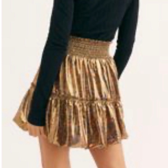 Free People In A Bubble Skirt Black & Gold NWT - Picture 5 of 10